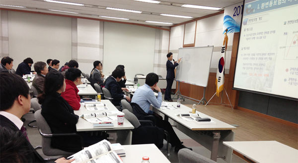 광주전남지사, 2013년 수출 지원시책 종합설명회 개최 (1.30) 이미지