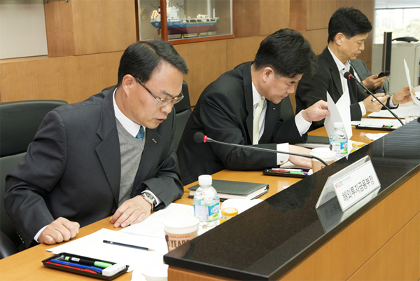 2013년 제2차 리스크관리위원회 개최 (4.19) 이미지