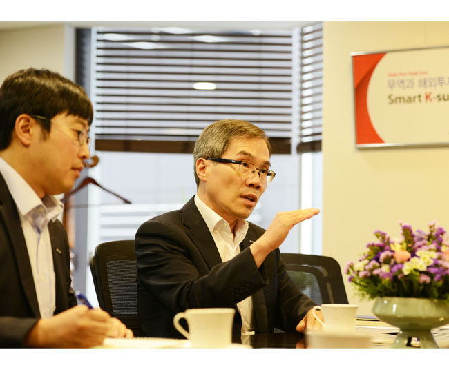 임양현 본부장, Sumitomo Mitsui Trust Bank Hong Kong General Manager와 면담(8.9) 이미지