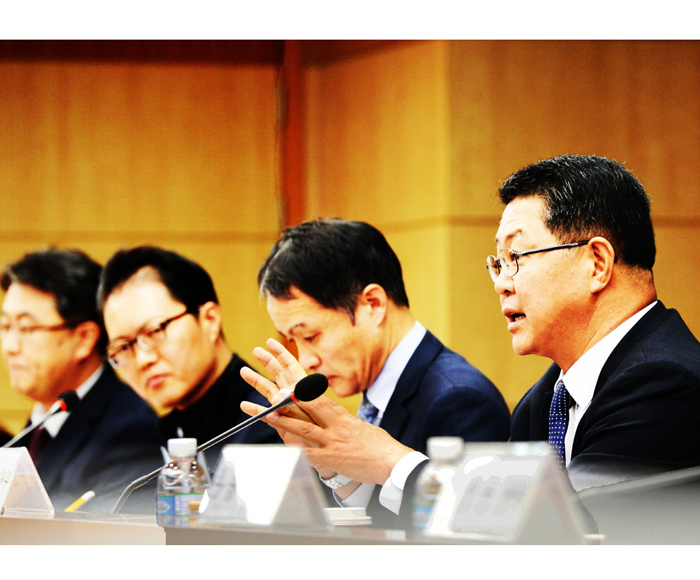 2016년도 제5차 금융자산운용위원회 개최(12.12) 이미지